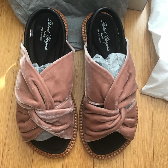 Robert Clergerie Shoes - Robert Clergerie pink velvet memory foam sandals